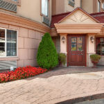 front entrance to Best Western On The Avenue